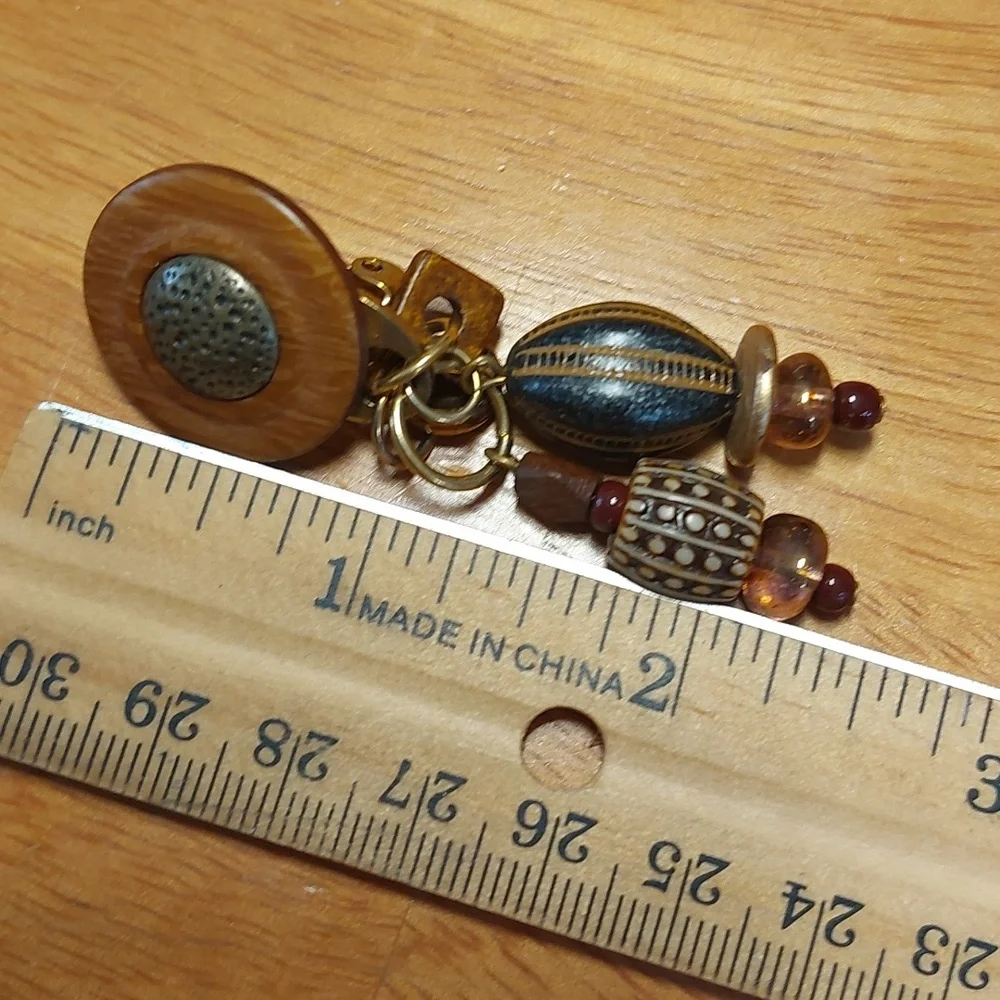 💜5/$25💜 Boho Wood Bead Dangle Clip-on Statement Earrings - Picture 3 of 4